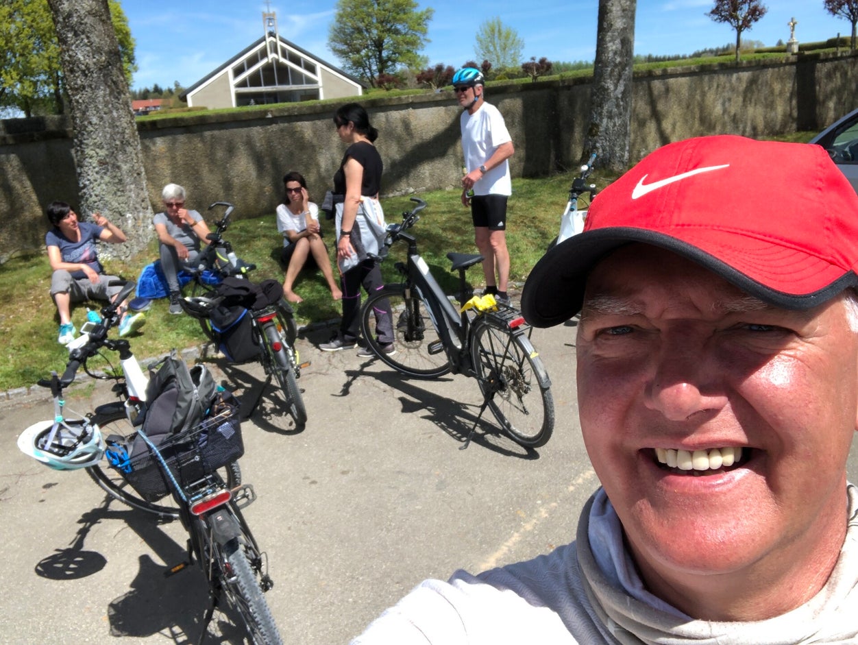 Radgruppe mit Andy bei einer Tour am Bodensee