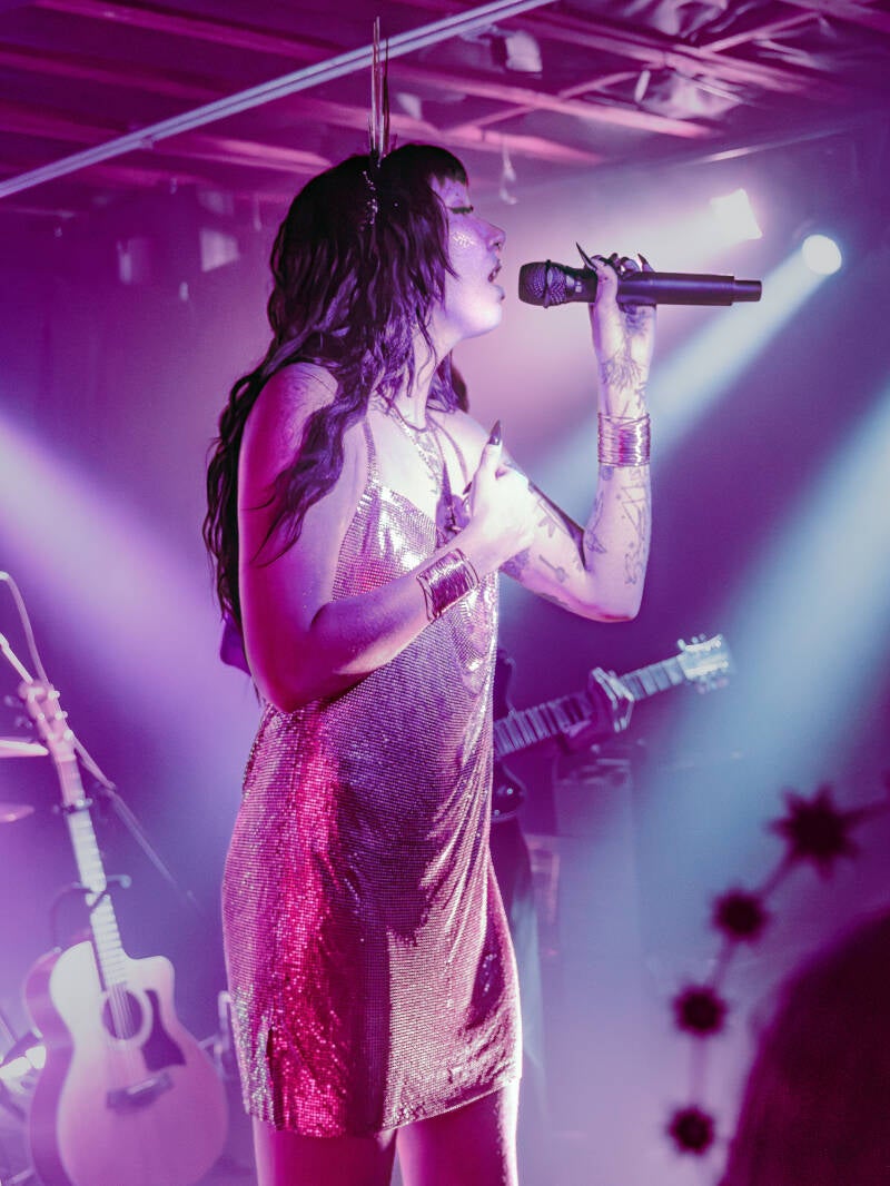 070a3289-edit-2-standard.jpg