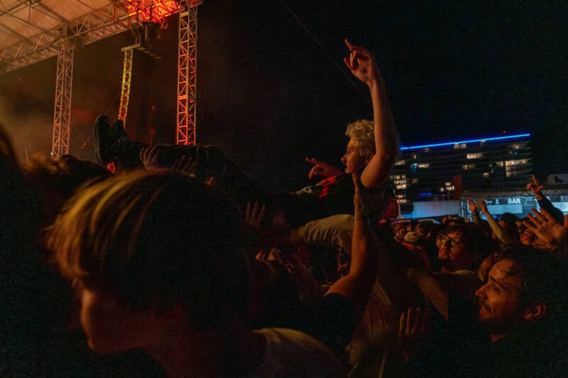 dance-gavin-dance_asbury-park-nj_larazic-1-3-standard.jpg