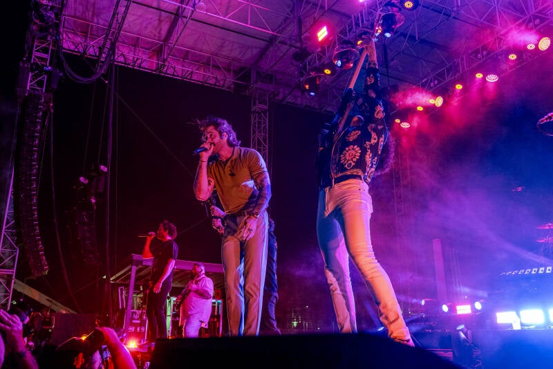dance-gavin-dance_asbury-park-nj_larazic-5-standard.jpg