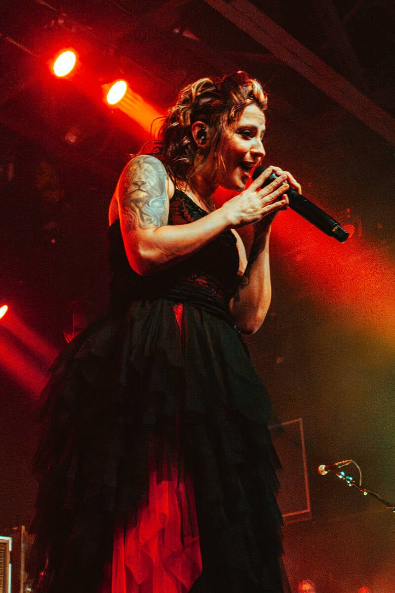 flyleaf-20-standard.jpg