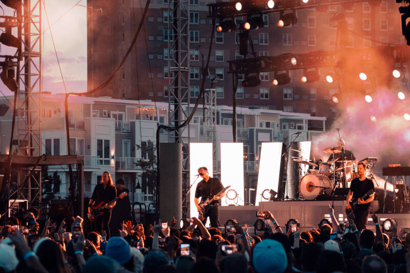 jimmyeatworld-39-standard.jpg