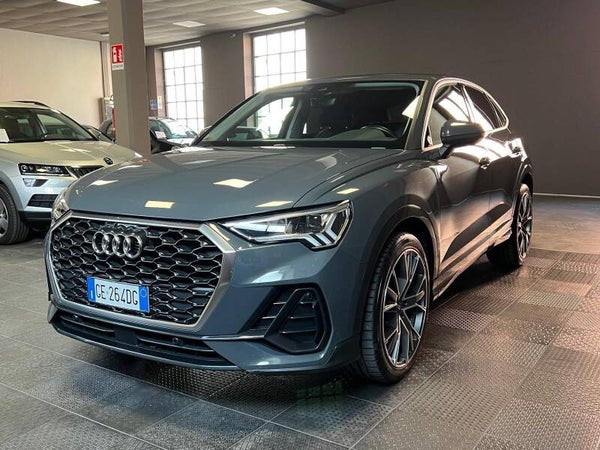 Audi Q3 Sportback 35 2.0 tdi s-tronic