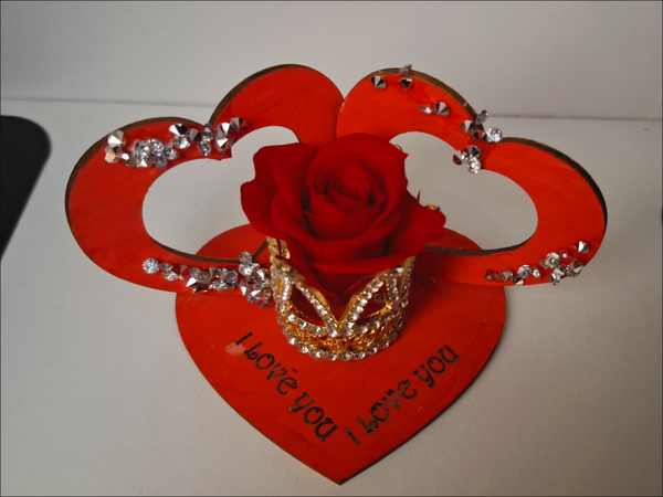 Base cuore con Coroncina e Rosa Stabilizzata