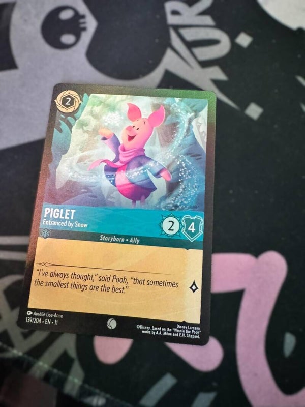 piglet ( entranced by snow) blue common