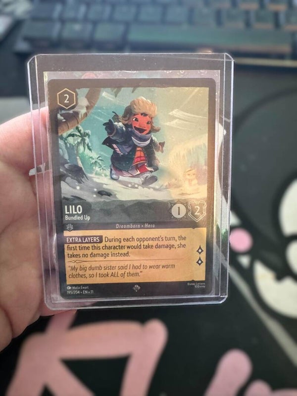 lilo ( bundled up) gray super rare top loaded