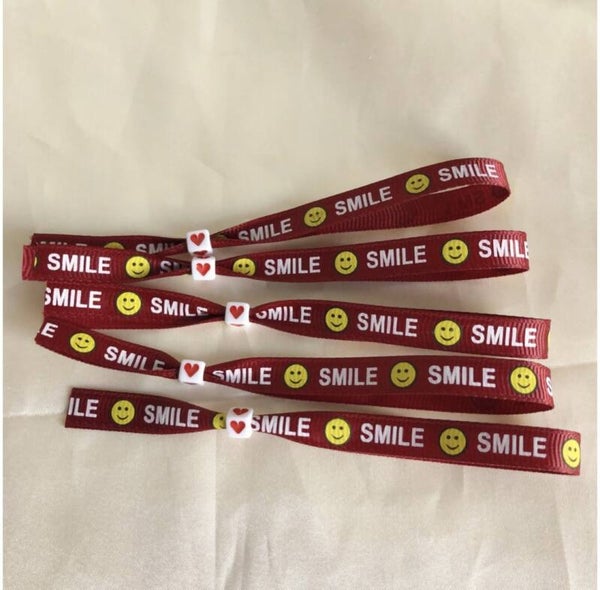 bracelet smile dark red