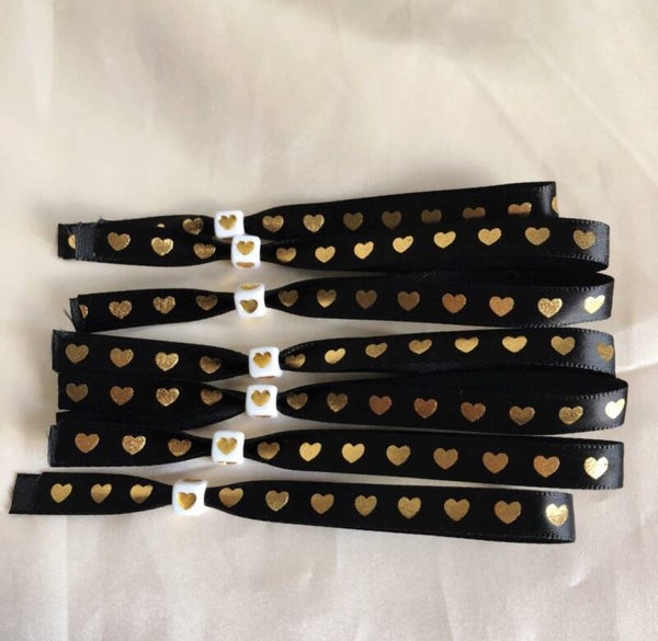 bracelet hearts gold black