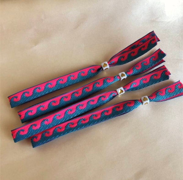 bracelet waves blue pink
