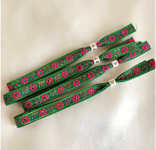 bracelet flowers green