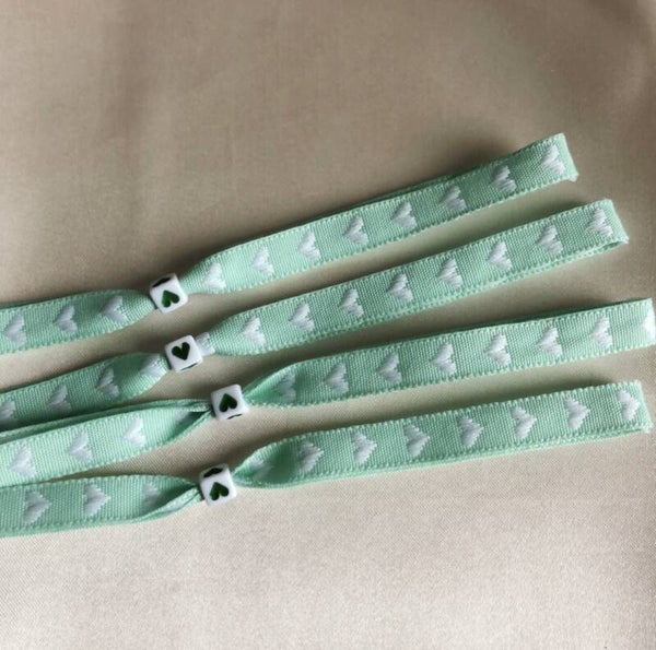 bracelet hearts mint white