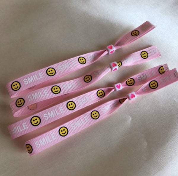 bracelet smile light pink