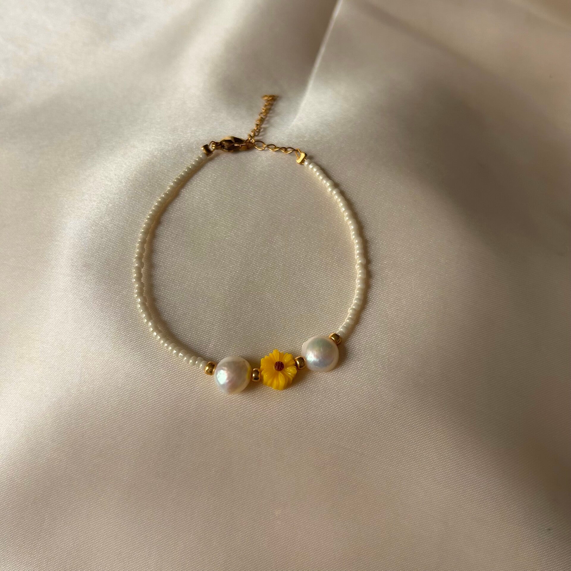 bracelet pearls & flower