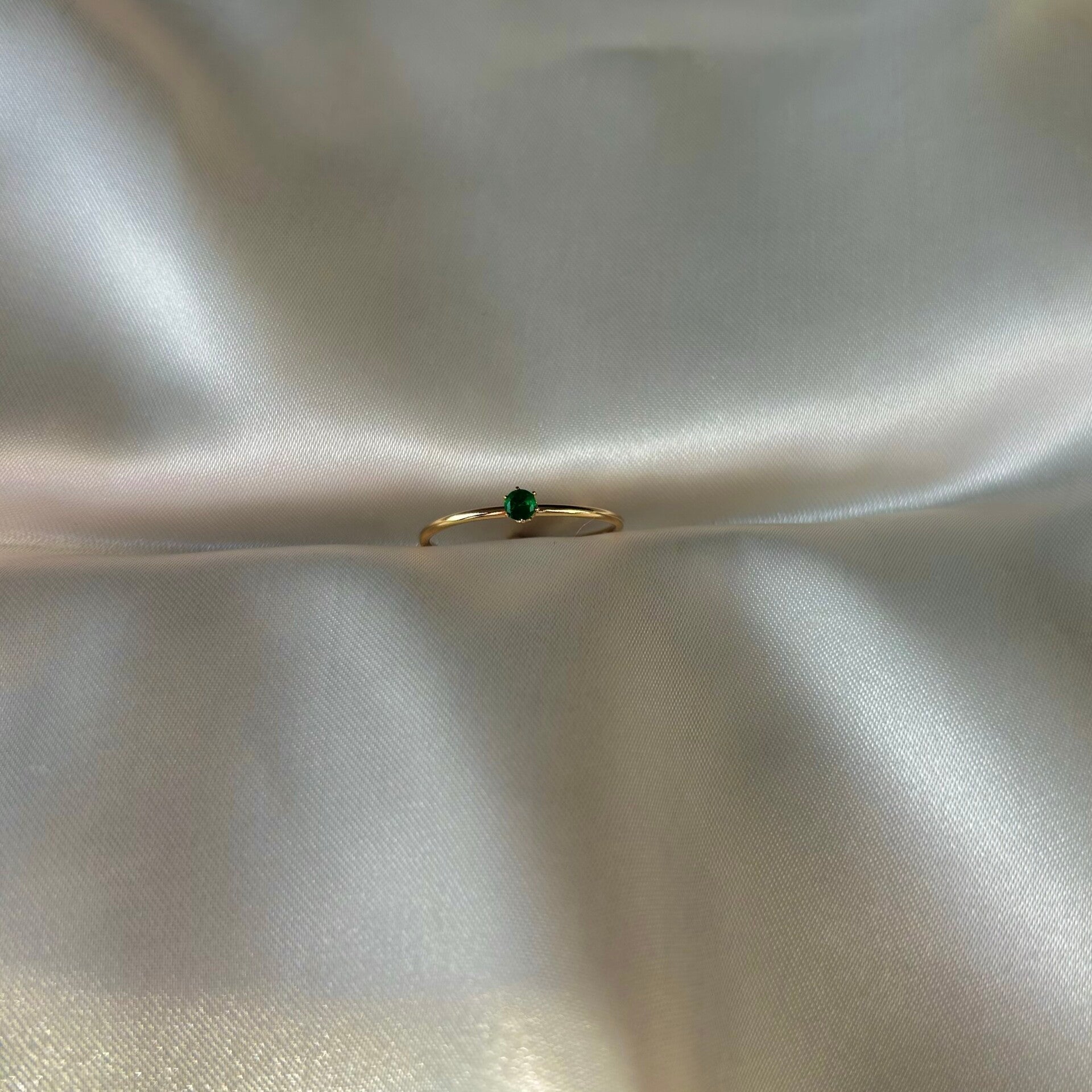 ring green diamond gold