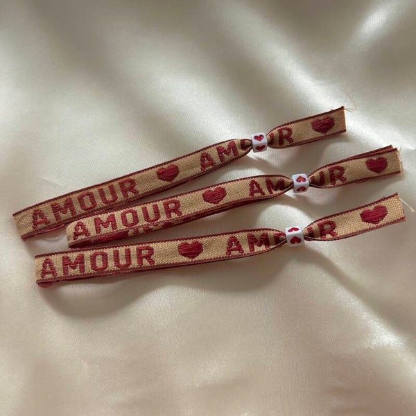 bracelet amour beige
