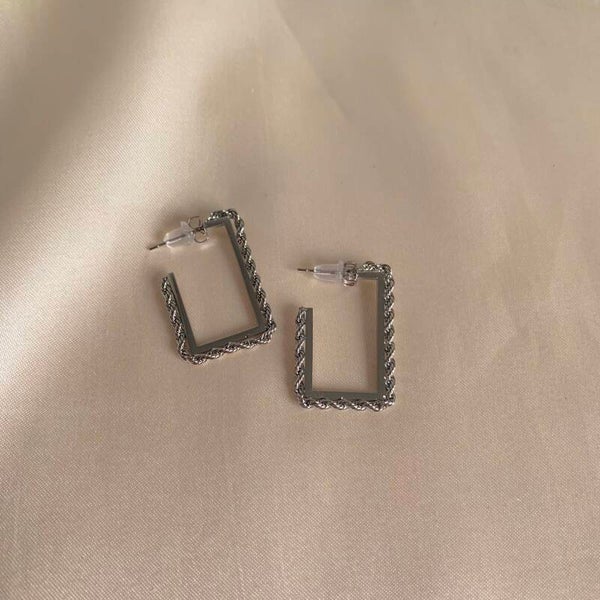 earrings squared silver twisted