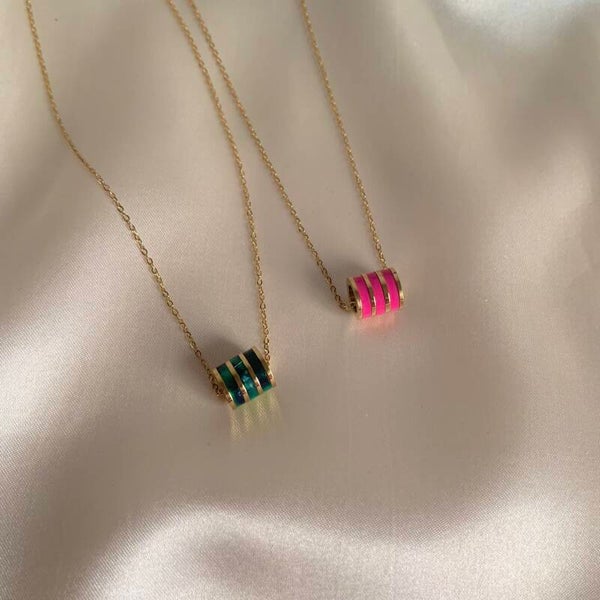 necklace round charm gold