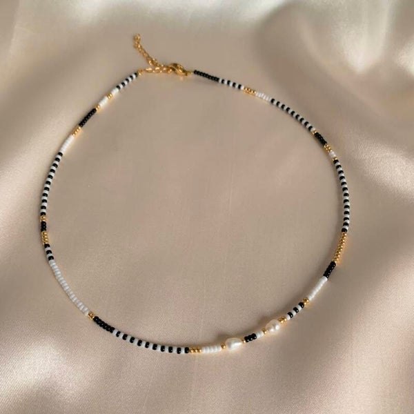necklace black white gold pearl