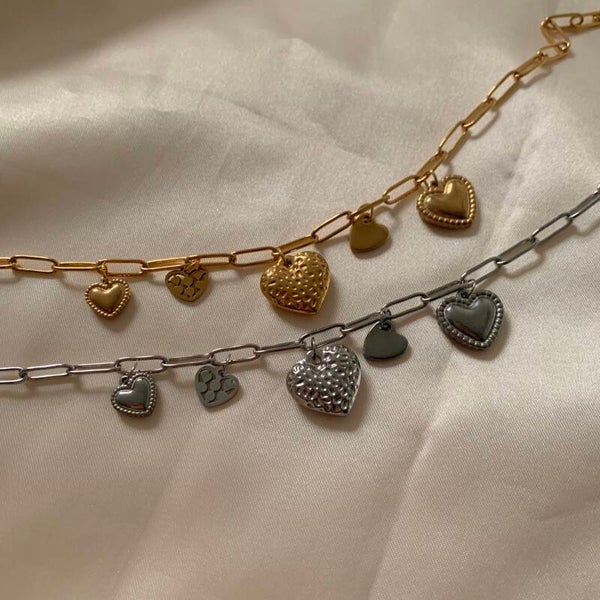 necklace charms shapes of hearts