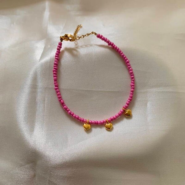 bracelet beaded 3 hearts pink
