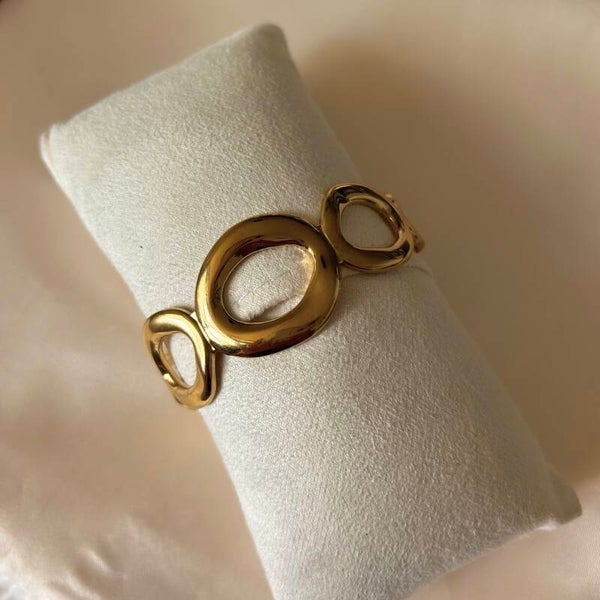 bracelet oval shapes