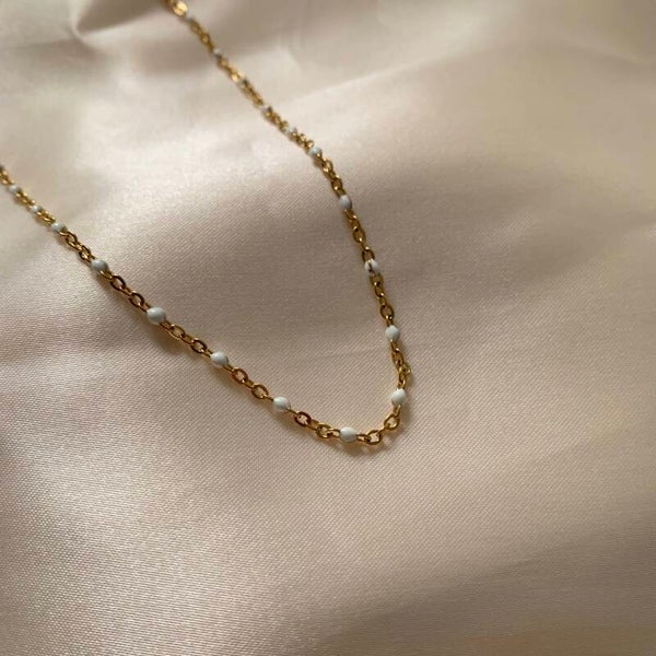 necklace dotted white gold