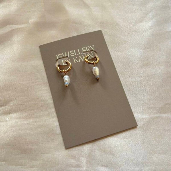 earrings gold pearls blue stripes