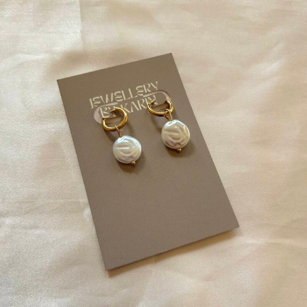 earrings round pearls