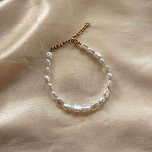 bracelet small pearls gold