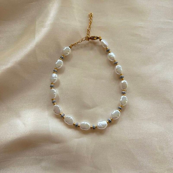 bracelet pearls striped gold