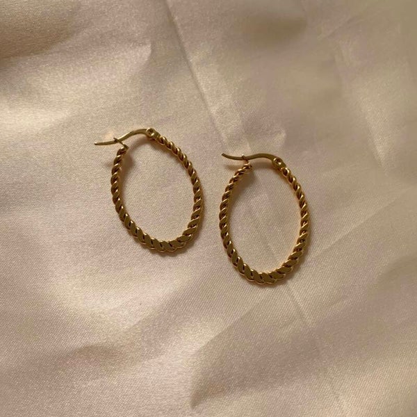 earrings hoops oval twisted gold