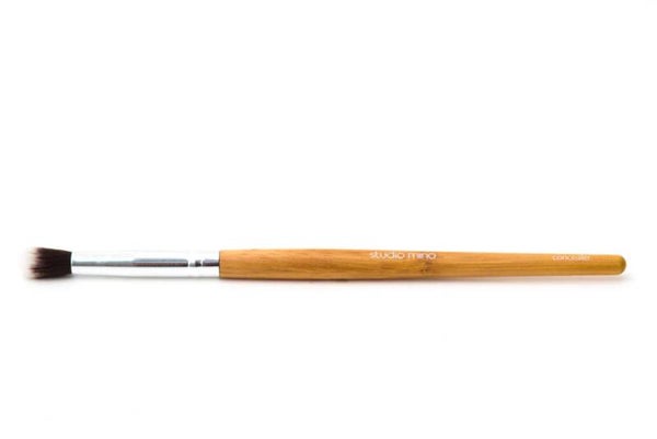 VEGAN CONCEALER BRUSH