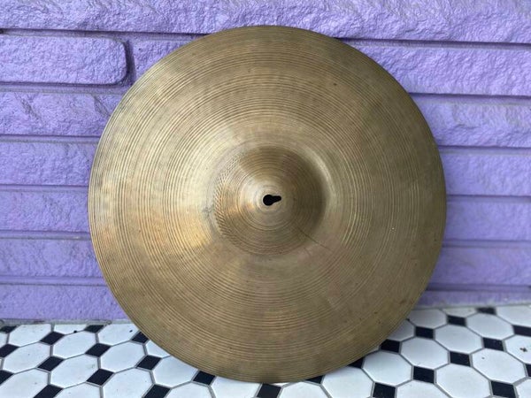 Zildjian Avedis 17” Crash – 1970s – 1,280g