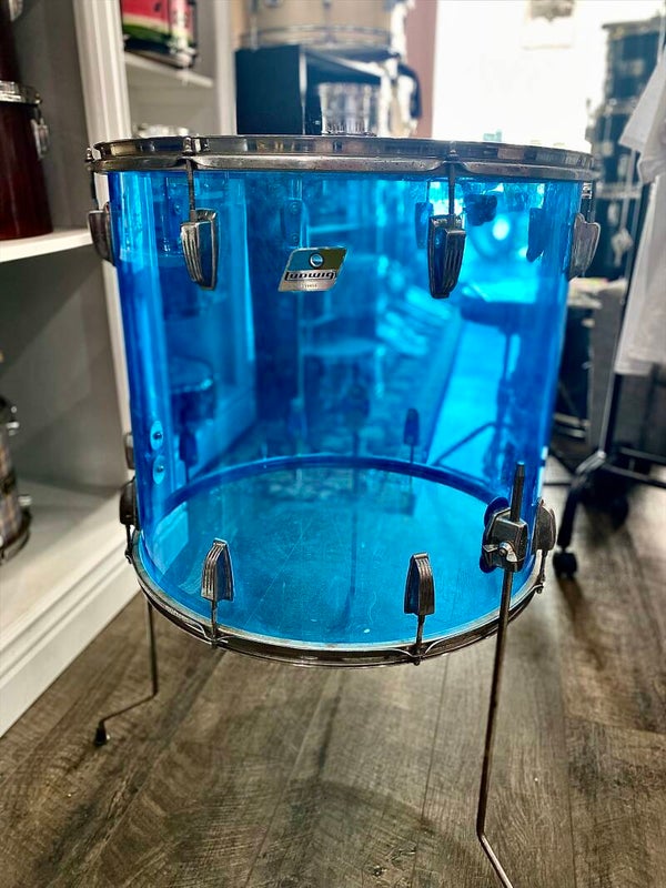 1970s Ludwig 20x18" Blue Vistalite Floor Tom.