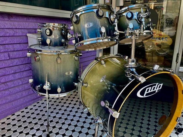 •PDP X7 2009” 5P “Shell Pack”- Black Sparkle fade•