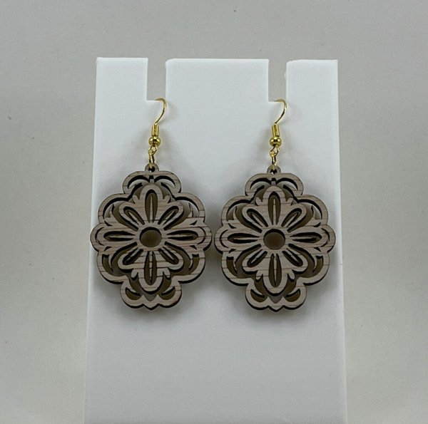 Bloemvormige oorbellen