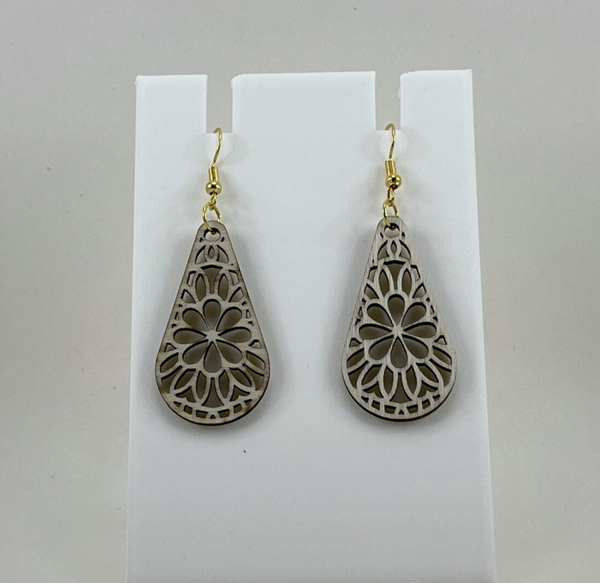 Druppelvormige oorbellen