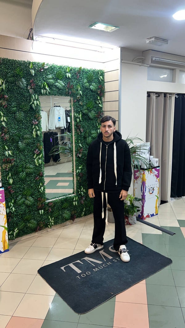 Tuta Total Black con lacci