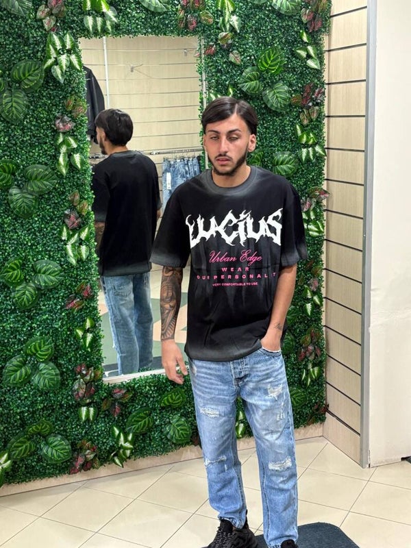T-shirt lucius nera