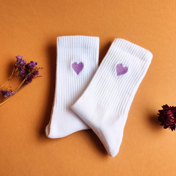 Unisex Bio-Baumwoll Socken mit Herz Stickerei