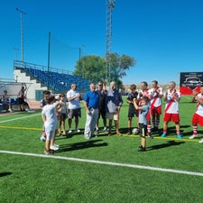 351e4b93-dad9-4b36-9358-4ffa85784ae0-standard.jpg