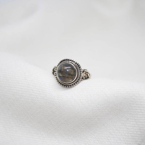 Labradoriet  Zilveren Ring