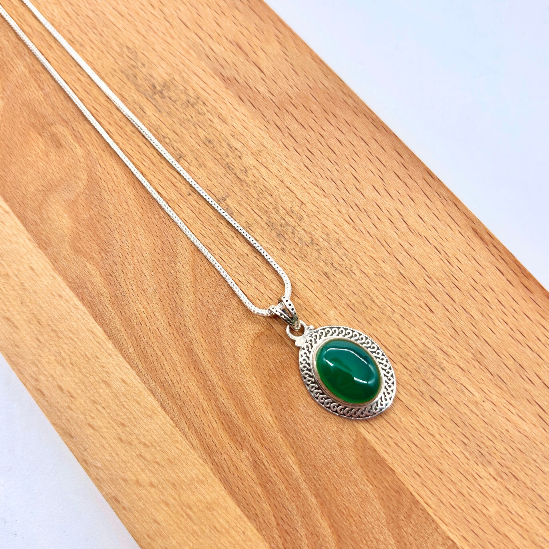 Innerlijke Wijsheid – Jade Ketting