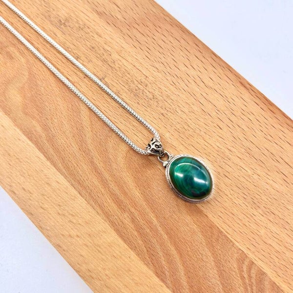Groene Waker – Malachiet Ketting