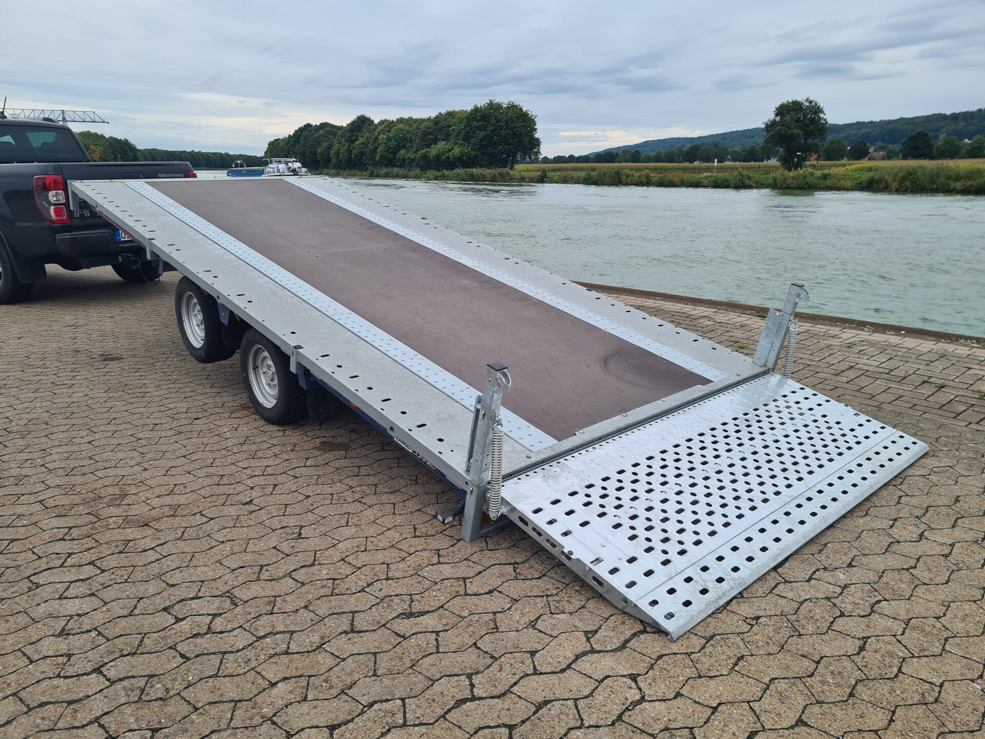 Plattform Kipp Anhänger Brian James Trailers