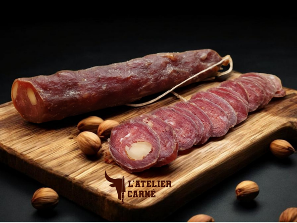 Saucisse sèche aux noisettes