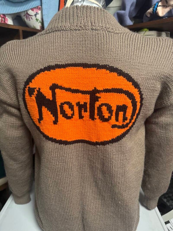 Pull NORTON