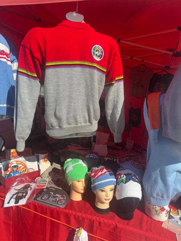 Pull moto Italienne