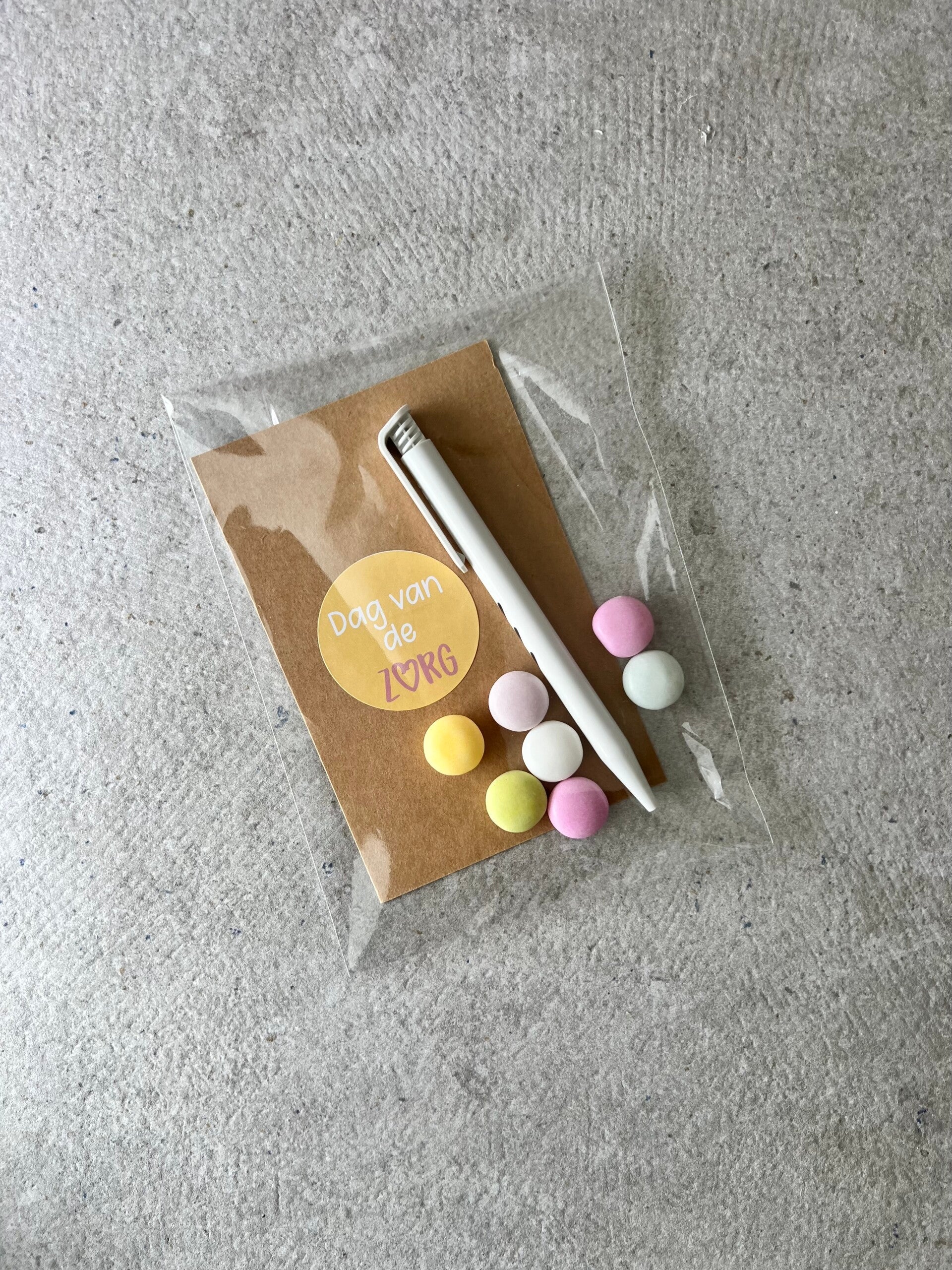 Dag van de Zorg | Hartjes pen met snoep