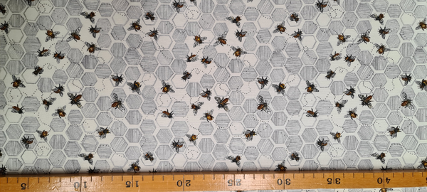 Bijen met honingraat